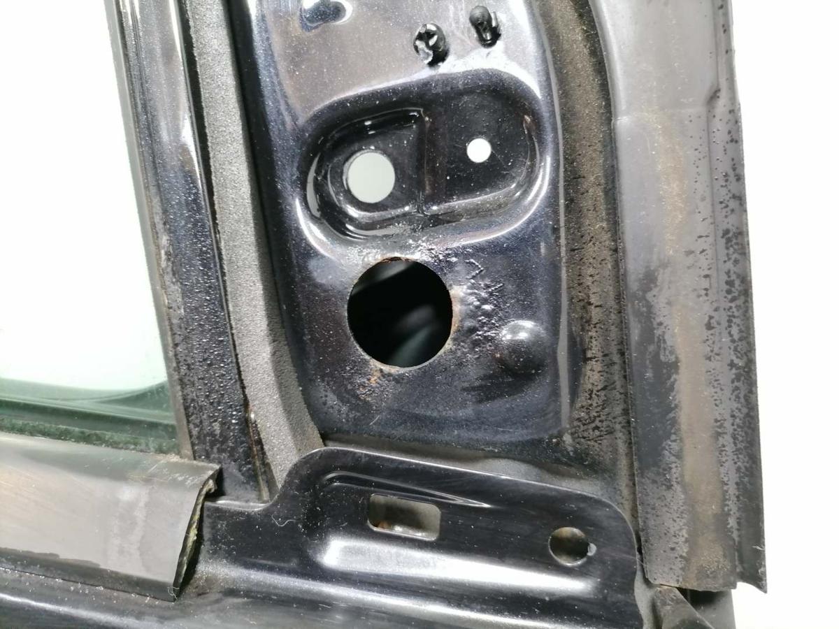 Ford Fiesta JD3 original T&uuml;r rechts 3-T&uuml;rer Panther Schwarz Metallic Rohbau BJ08